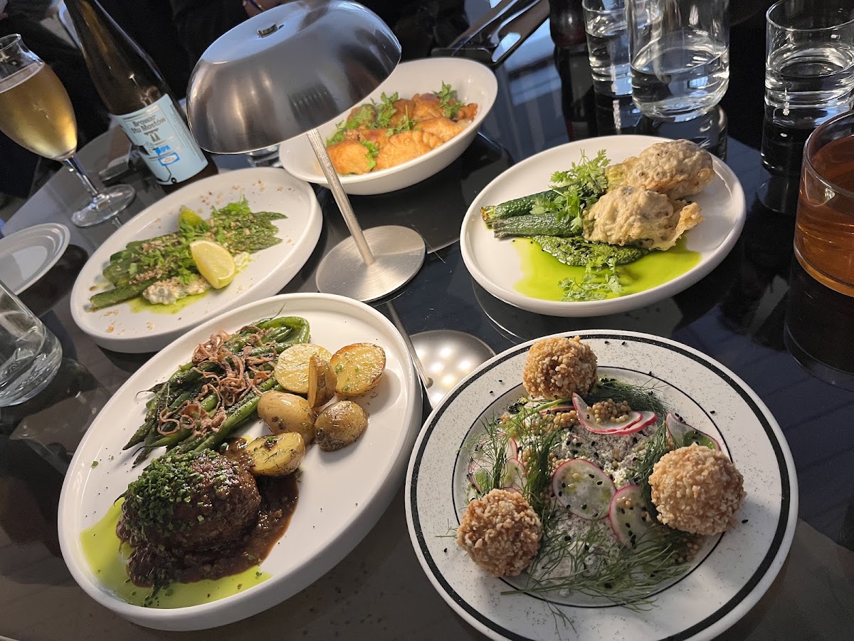 the EATERY - польская кухня варшава — Restaurant